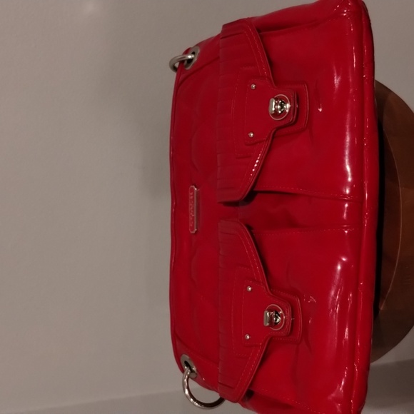 Coach Poppy Quilted Liquid Gloss Cherry Red Patent Leather Shoulder Bag Rare - Picture 7 of 17
